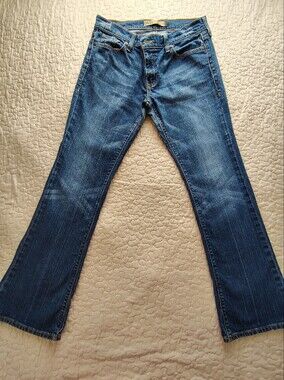 OND (0ld Navy)Blue Women's  Boot  Cut Jeans Size 10